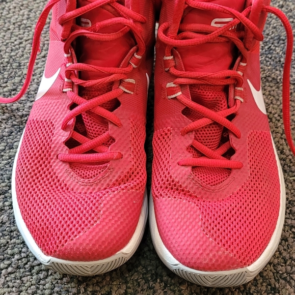 Mens 7.5 Nike Basketball shoes - Picture 6 of 6